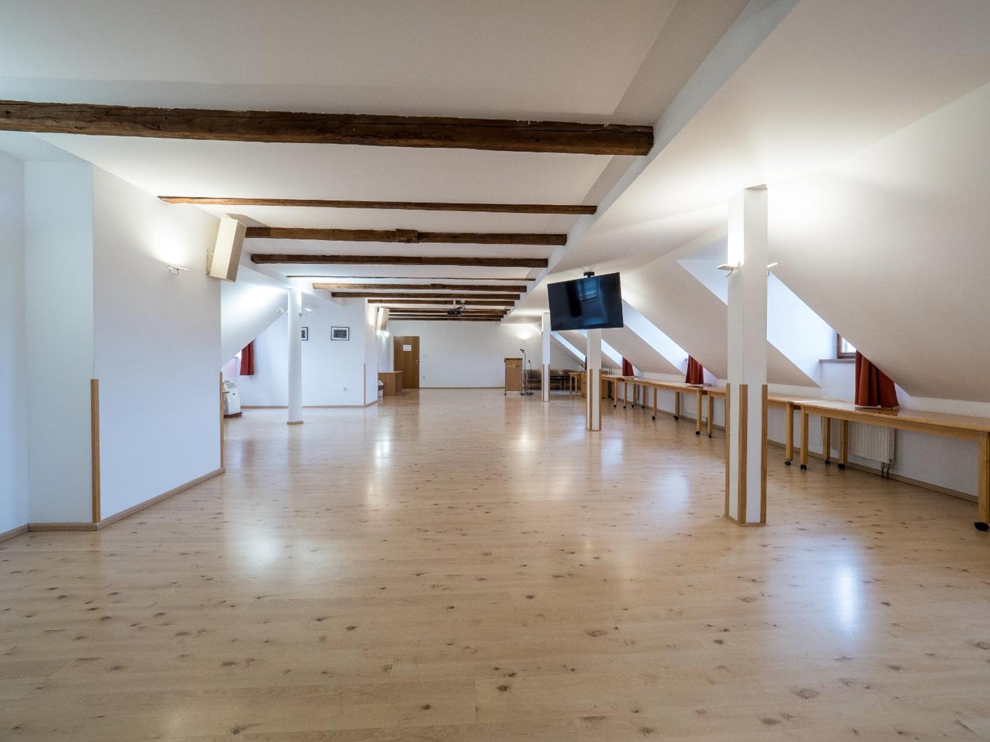 Klaster Hejnice - Vzdelavaci, Konferencni A Poutni Dum Exterior foto