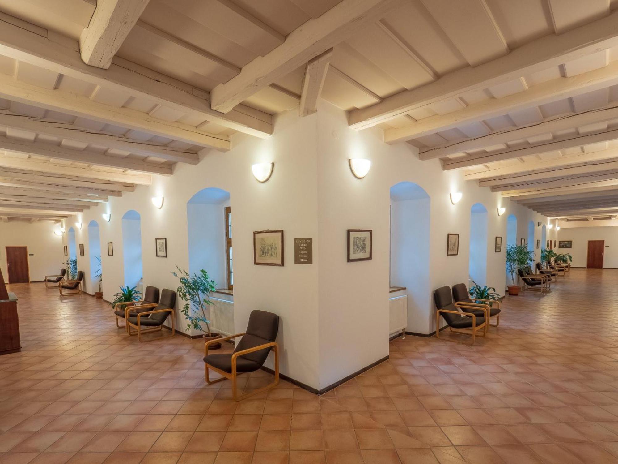 Klaster Hejnice - Vzdelavaci, Konferencni A Poutni Dum Exterior foto