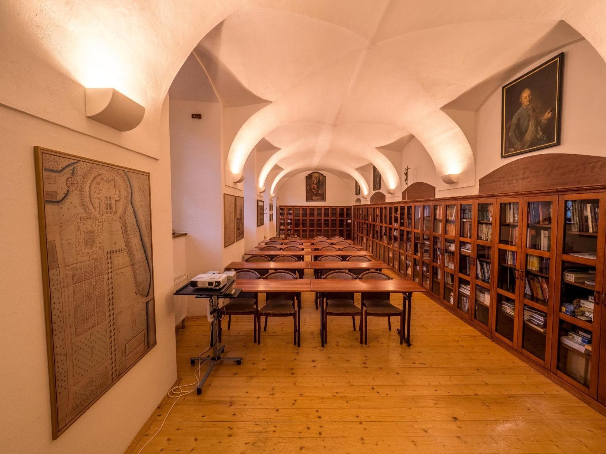 Klaster Hejnice - Vzdelavaci, Konferencni A Poutni Dum Exterior foto