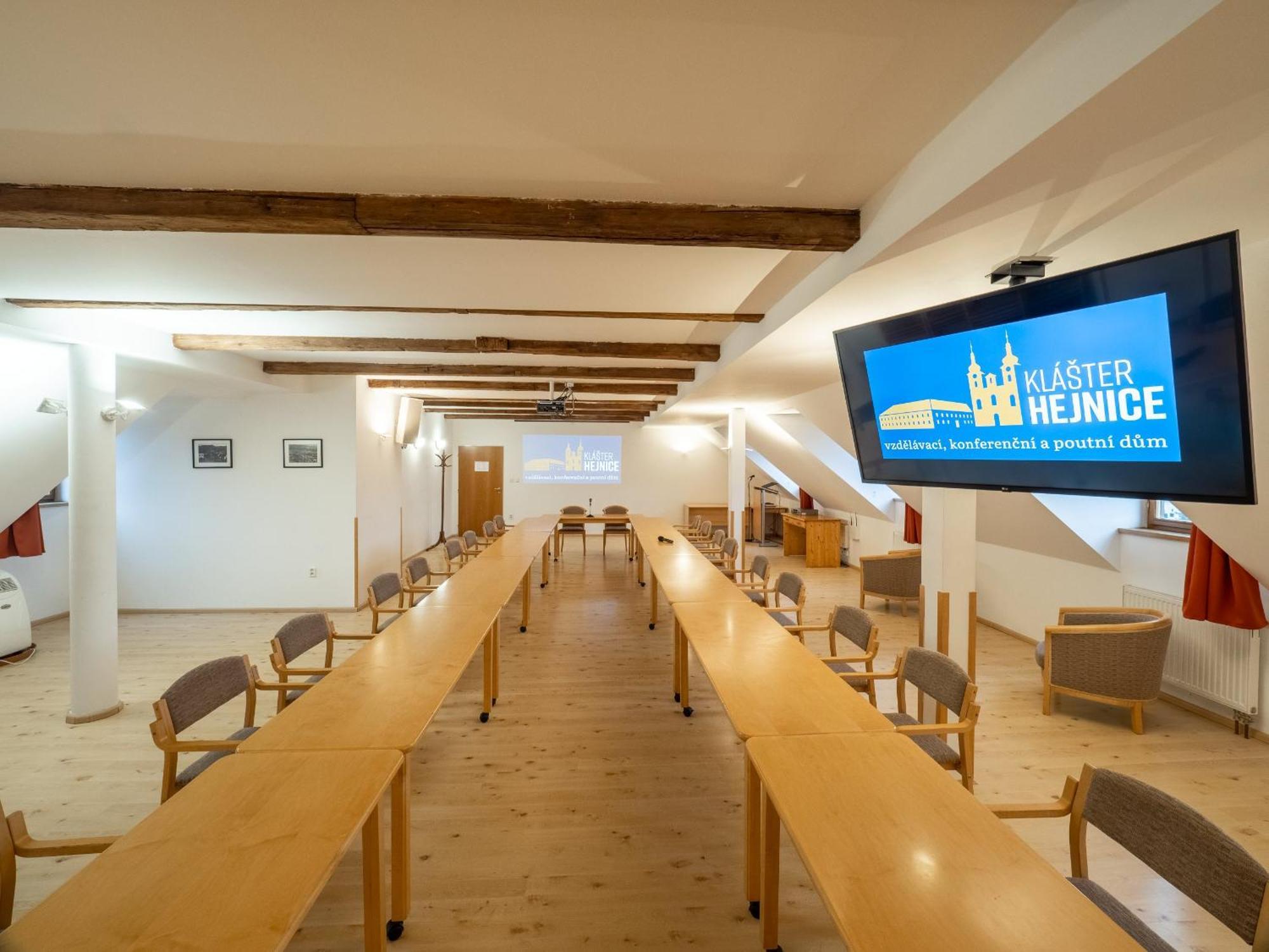 Klaster Hejnice - Vzdelavaci, Konferencni A Poutni Dum Exterior foto
