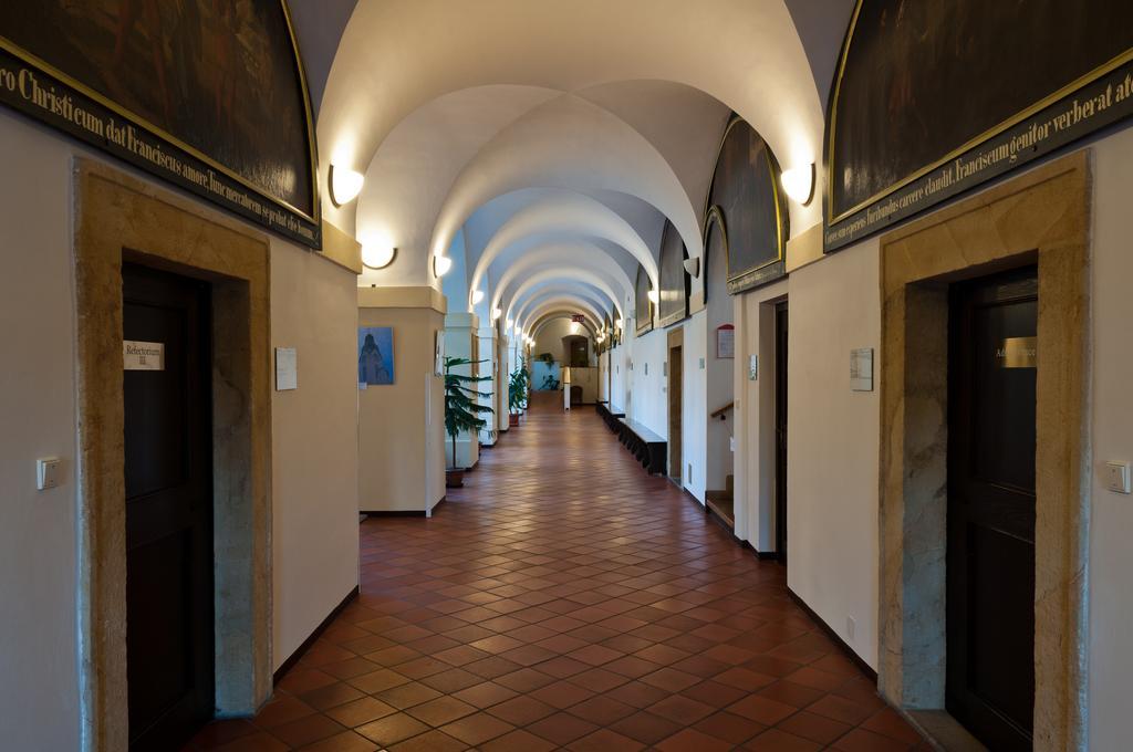 Klaster Hejnice - Vzdelavaci, Konferencni A Poutni Dum Exterior foto