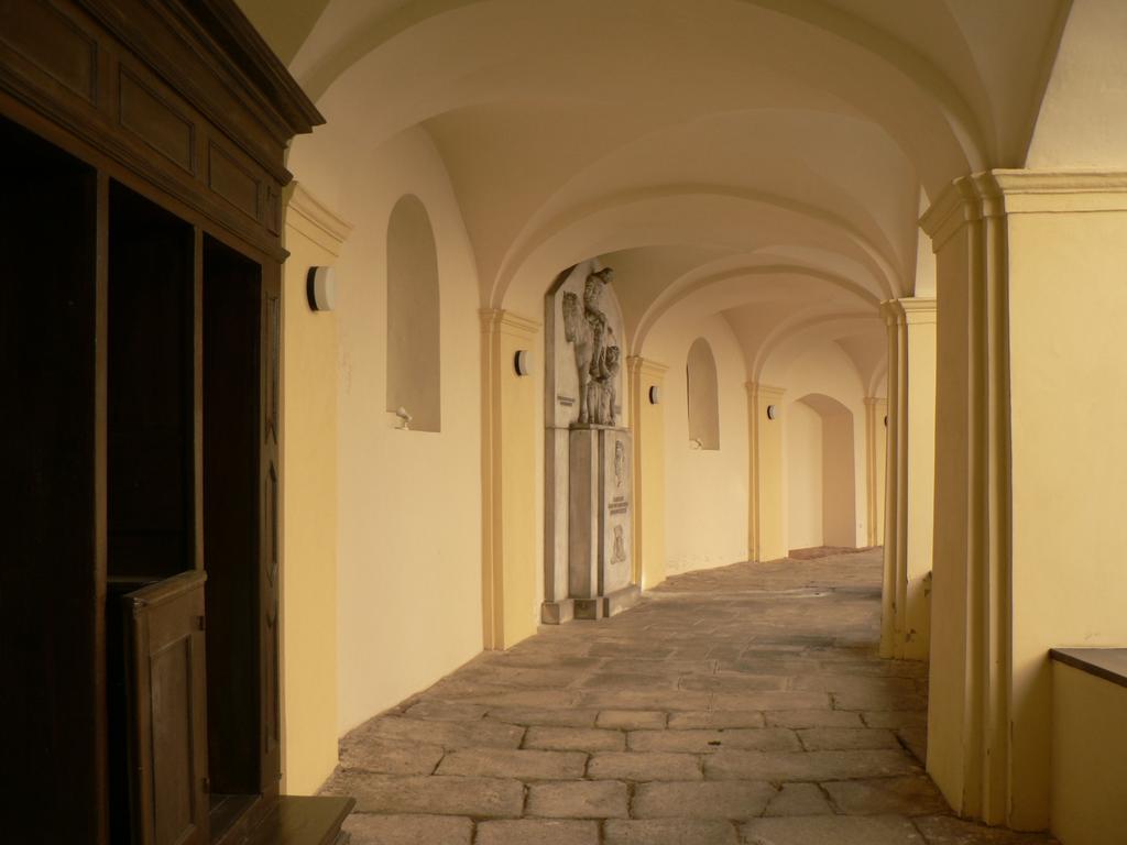 Klaster Hejnice - Vzdelavaci, Konferencni A Poutni Dum Exterior foto